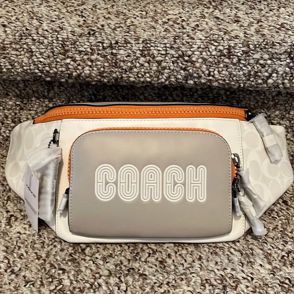 Coach Signature Belt Bag